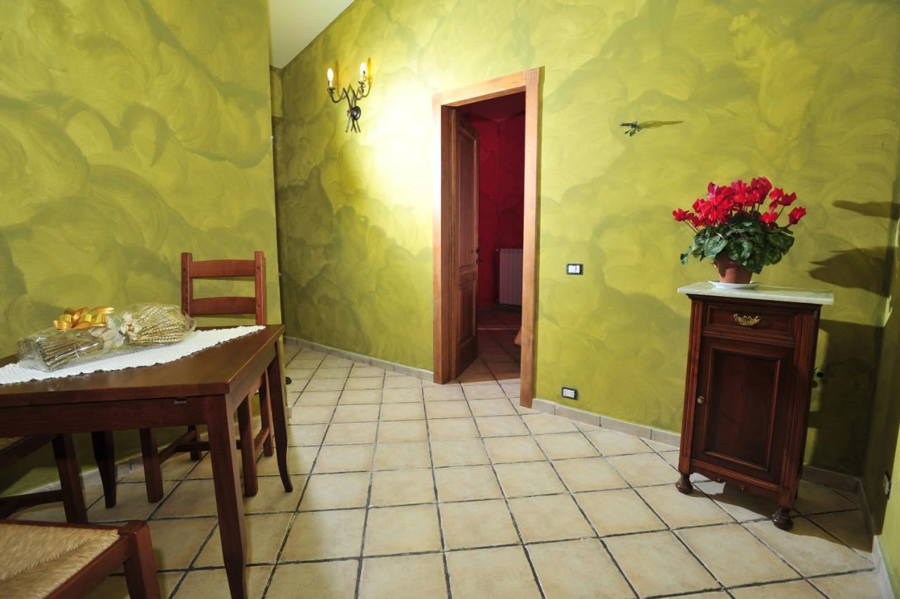 Poggio Dei Cavalieri Bed & Breakfast Boccea Exterior photo