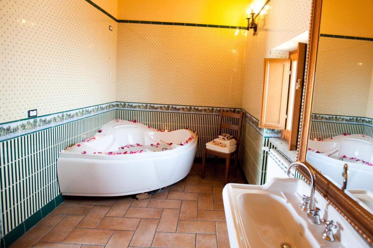 Poggio Dei Cavalieri Bed & Breakfast Boccea Exterior photo